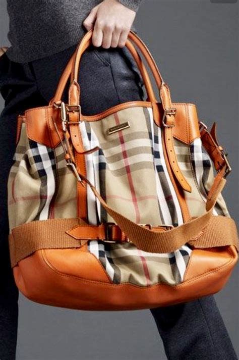 burberry wendetasche|Burberry store online.